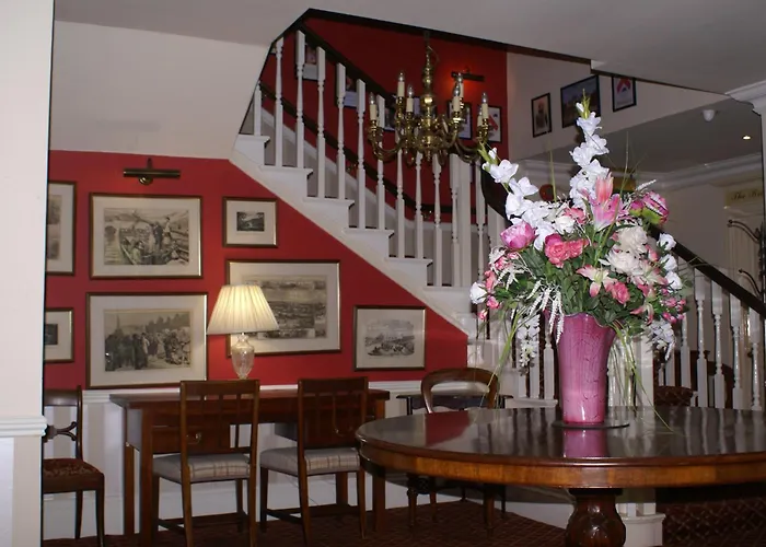 Haley's Готель