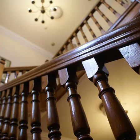 Hotel Haley's 3*