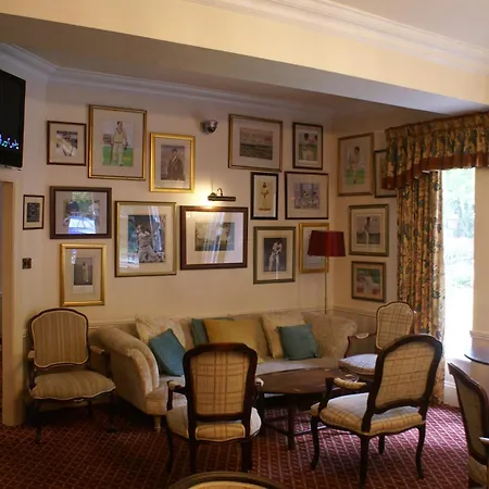 Haley's Hotel 3*