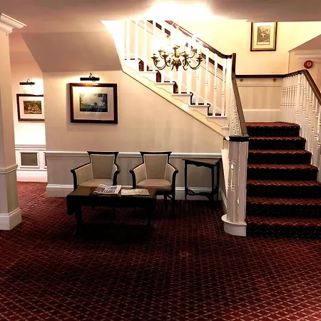Haley's Hotel 3*