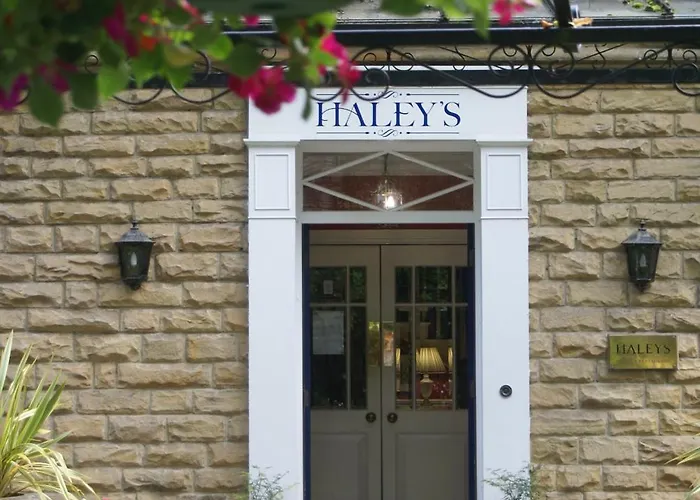 Haley's 3* Leeds (West Yorkshire)