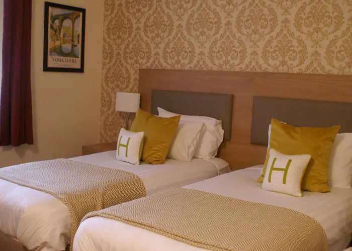 Haley's 3* Leeds (West Yorkshire)