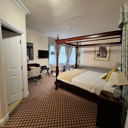 Haley's Leeds (West Yorkshire)